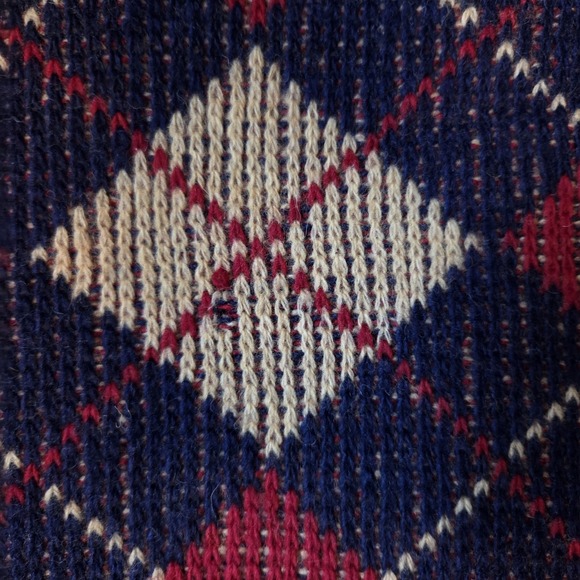 Winter Argyle Scarf Red Tan Navy Fringe One Size Unbranded Unisex Warm Soft - Picture 3 of 5